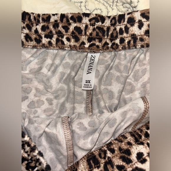 Zenana 2X pajama short set plus size EUC - Picture 5 of 6